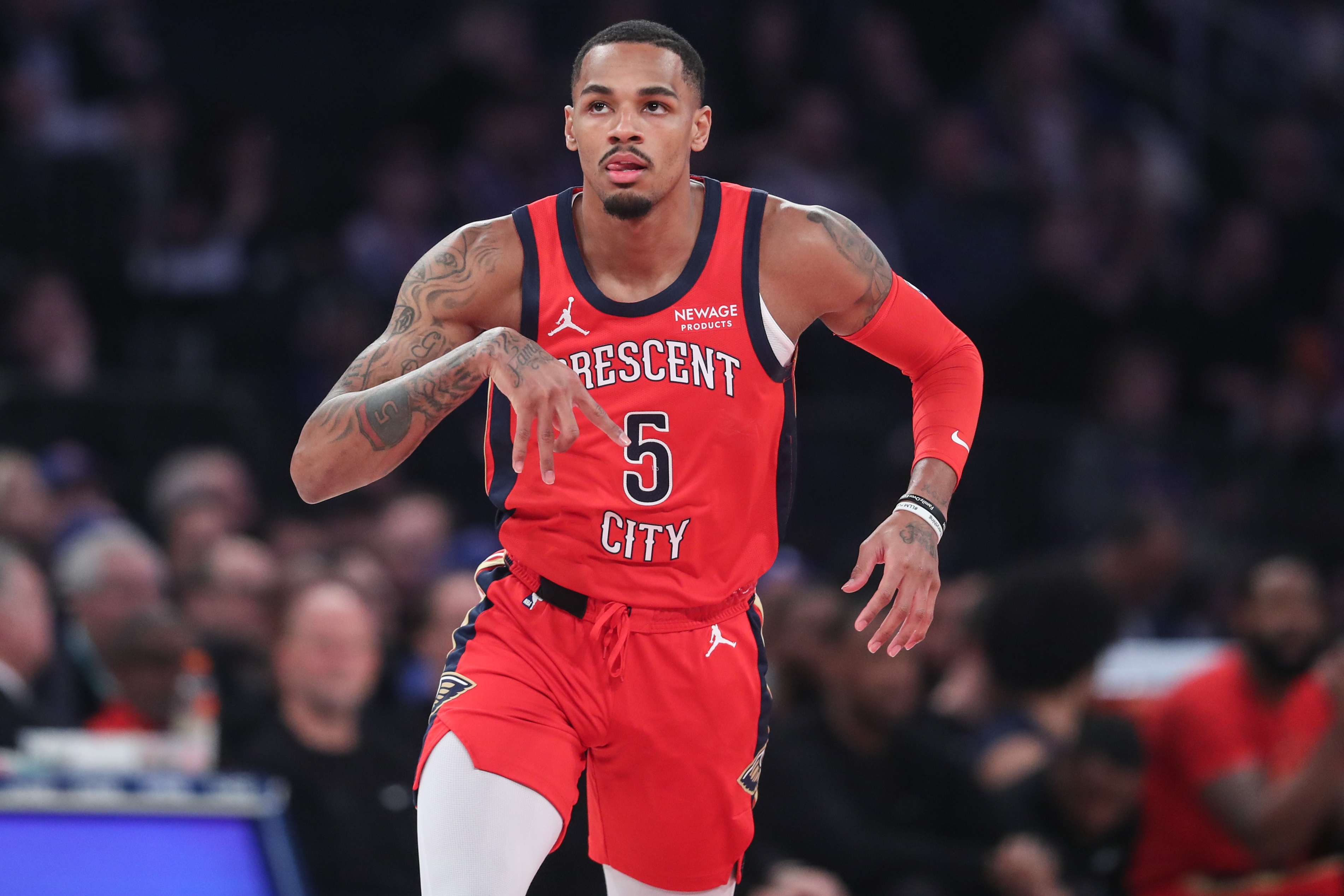 欧博体育-填满数据栏！德章泰·穆雷14中8得19分4板6助1断1帽 得分全队最高